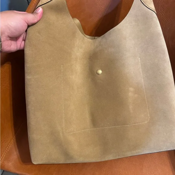 Coach Brooklyn 39 in suede sand and brass - Picture 4 of 12